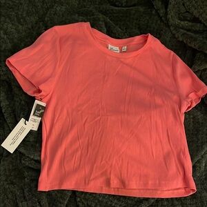 NWT homestretch tee